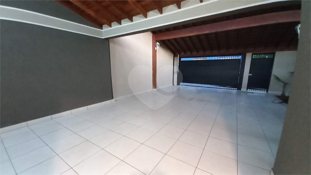 Casa à venda com 3 quartos, 250m² - Foto 11