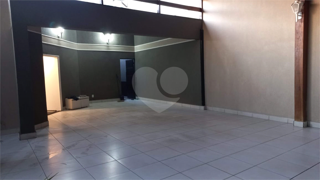 Casa à venda com 3 quartos, 250m² - Foto 64