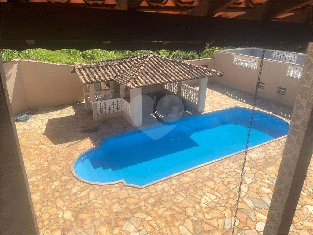 Chácara à venda com 4 quartos, 250m² - Foto 5