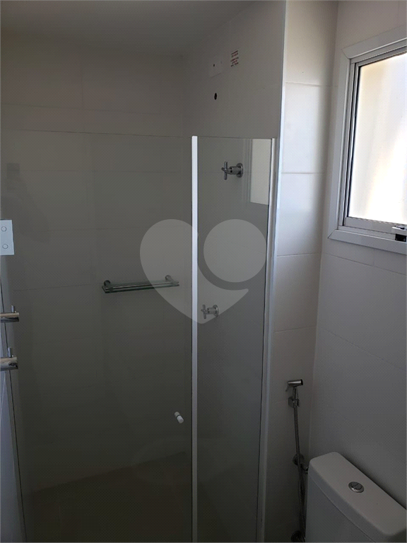 Apartamento para alugar com 2 quartos, 70m² - Foto 26