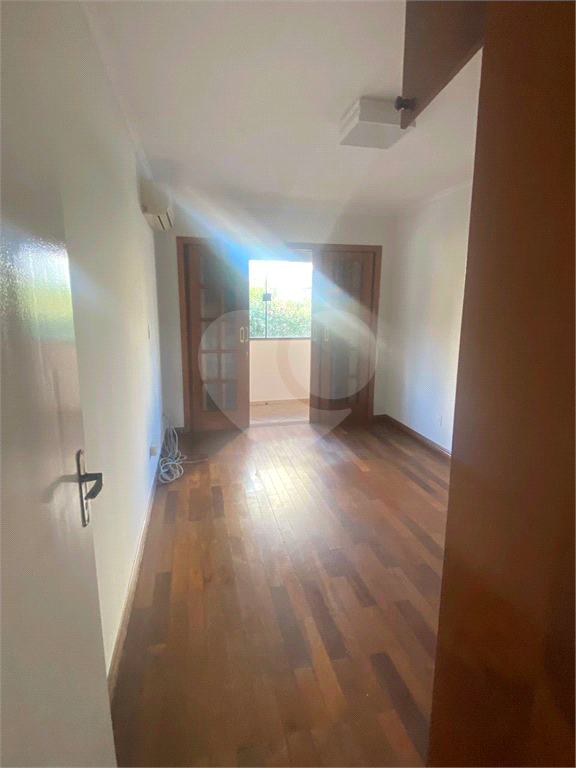Casa para alugar com 4 quartos, 140m² - Foto 24