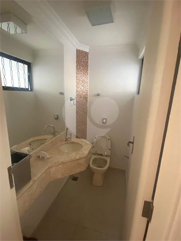 Casa para alugar com 4 quartos, 140m² - Foto 4