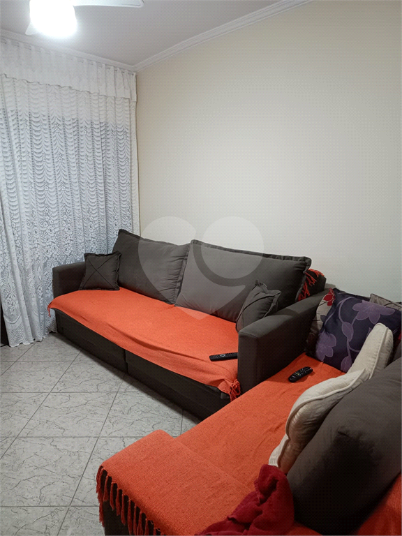 Apartamento 68 m² - 2 quartos sendo 1 suíte, 2 banheiros, 1 vaga de garagem coberta-Guarujá/SP.