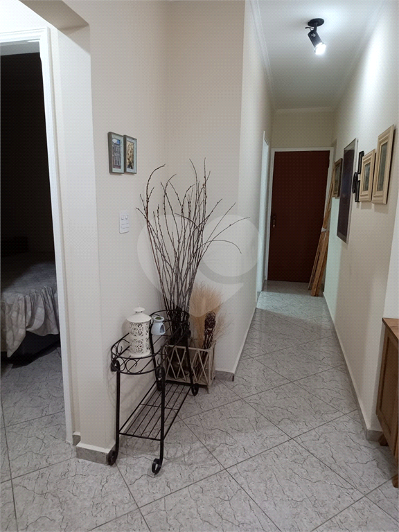 Apartamento 68 m² - 2 quartos sendo 1 suíte, 2 banheiros, 1 vaga de garagem coberta-Guarujá/SP.