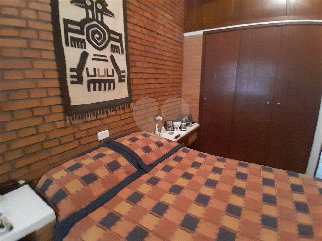 Casa de Condomínio à venda com 3 quartos, 330m² - Foto 26