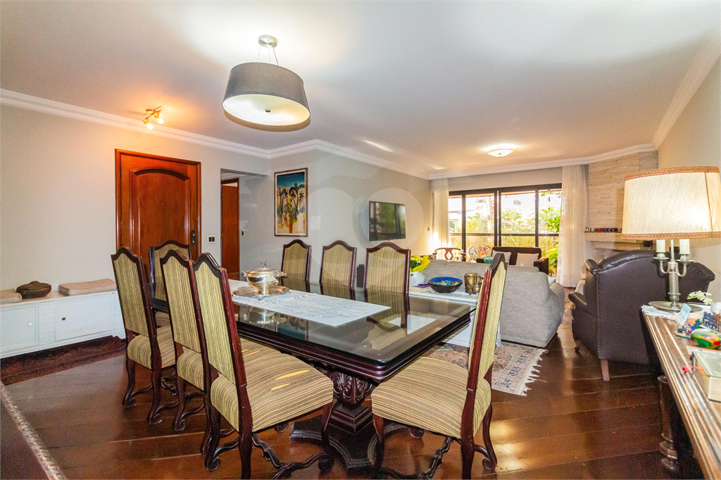 Excelente Apartamento em Moema