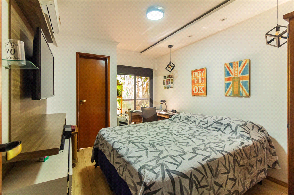 Excelente Apartamento em Moema