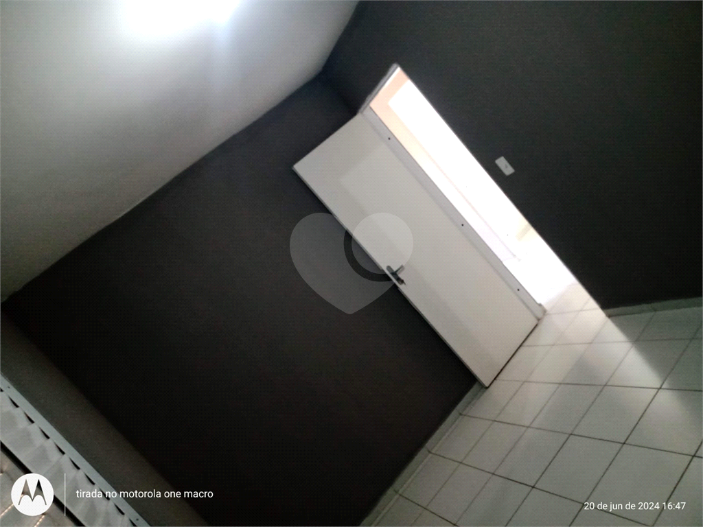 Apartamento à venda com 2 quartos, 55m² - Foto 15