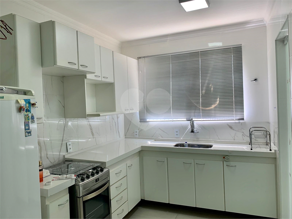 Apartamento à venda com 2 quartos, 70m² - Foto 5