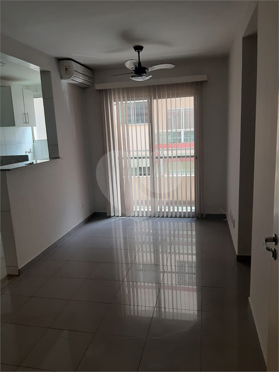 Apartamento à venda com 2 quartos, 65m² - Foto 7