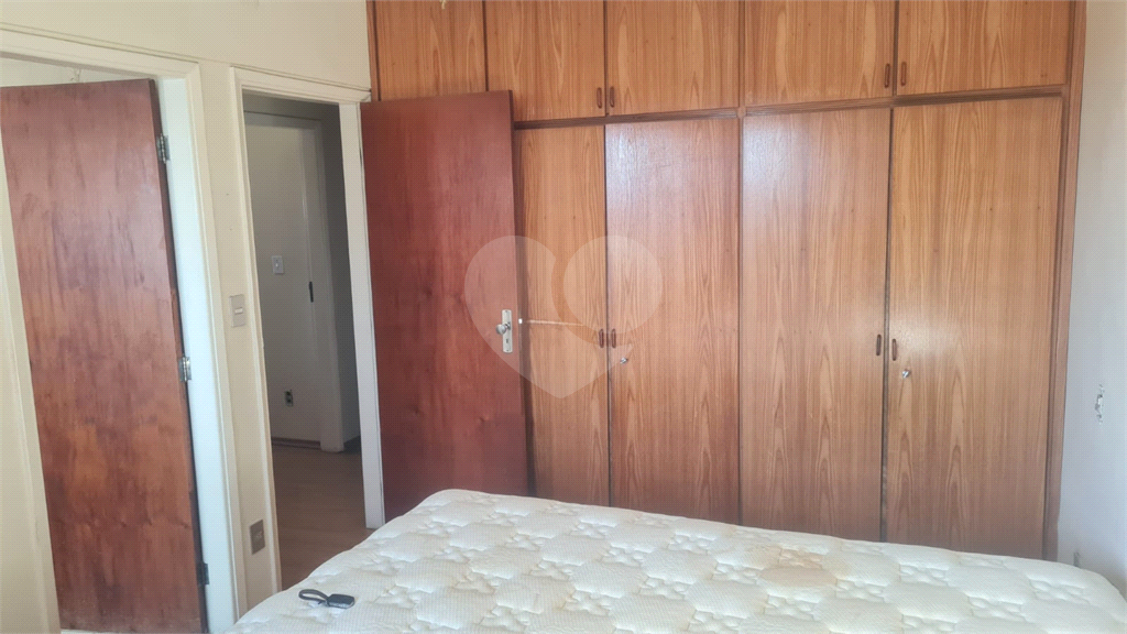 Apartamento à venda com 3 quartos, 110m² - Foto 19