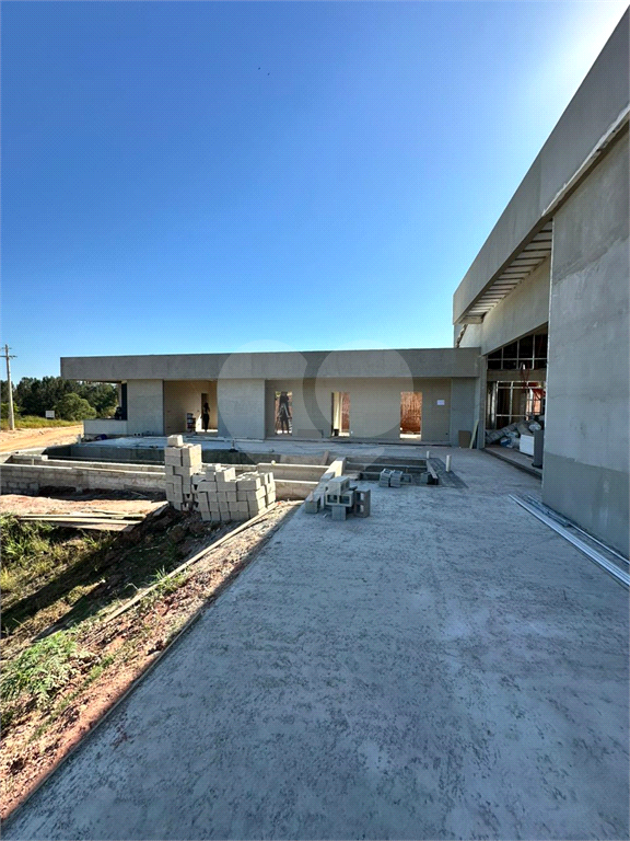 Casa de Condomínio à venda com 4 quartos, 220m² - Foto 9