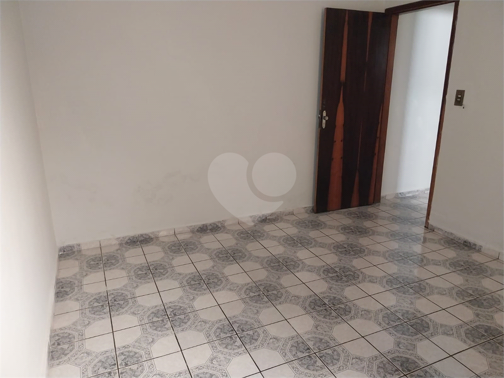 Casa à venda com 2 quartos, 118m² - Foto 13