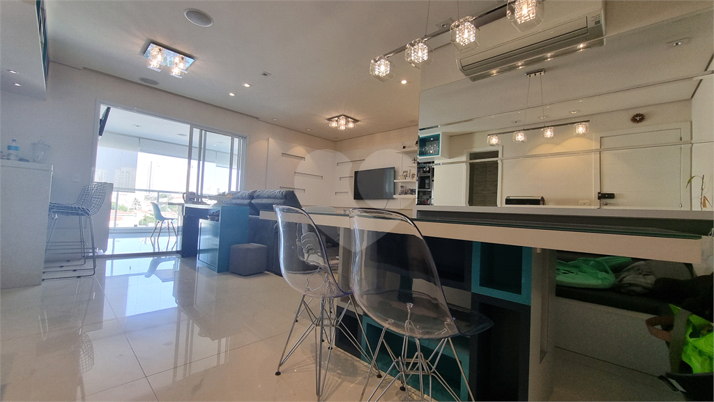 Apartamento com 95 m², varanda gourmet e 2 vagas de garagem em Santa Teresinha, São Paulo - SP