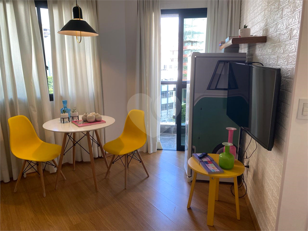 Apartamento no Jardim Paulista -Venda ou Aluguel - 40m²  1 vaga.