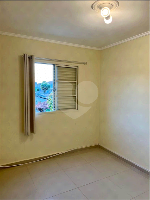 Apartamento à venda com 3 quartos, 75m² - Foto 13