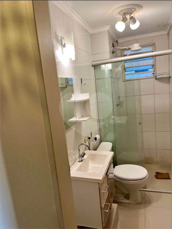 Apartamento à venda com 3 quartos, 75m² - Foto 21