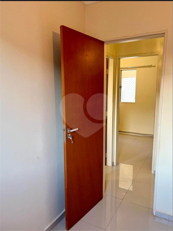 Apartamento à venda com 3 quartos, 75m² - Foto 27