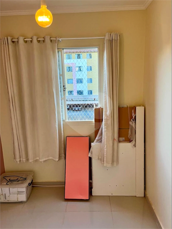 Apartamento à venda com 3 quartos, 75m² - Foto 10