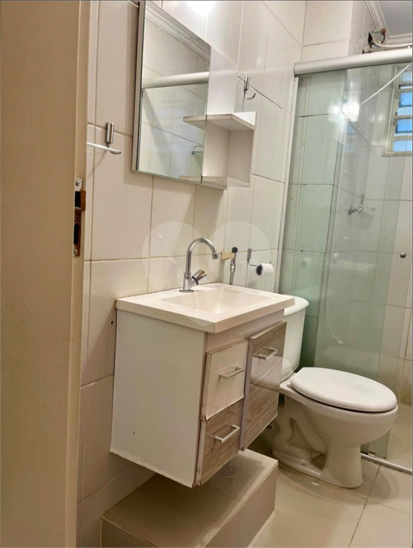 Apartamento à venda com 3 quartos, 75m² - Foto 9