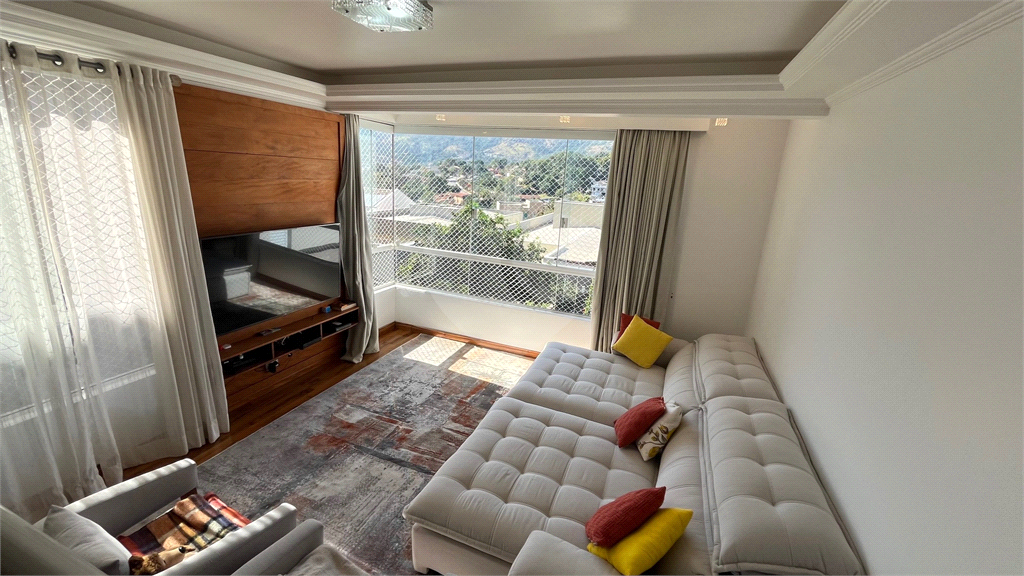 Sobrado à venda com 3 quartos, 360m² - Foto 9