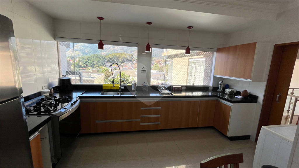 Sobrado à venda com 3 quartos, 360m² - Foto 11