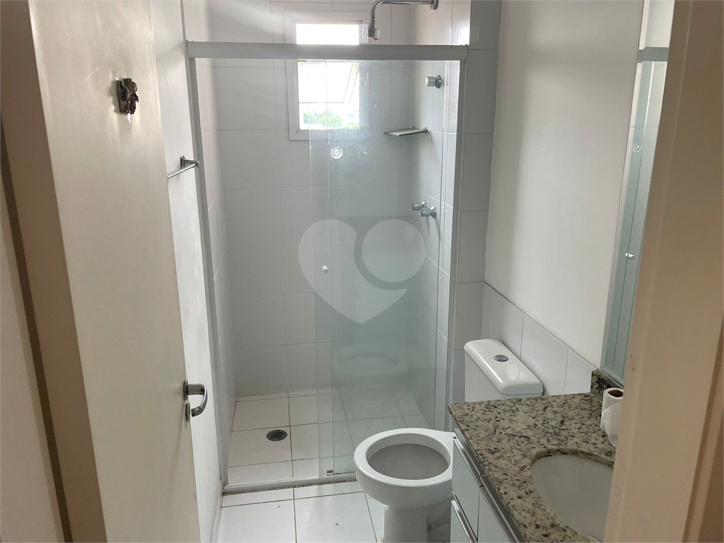 APARTAMENTO em PARQUE NOVO MUNDO