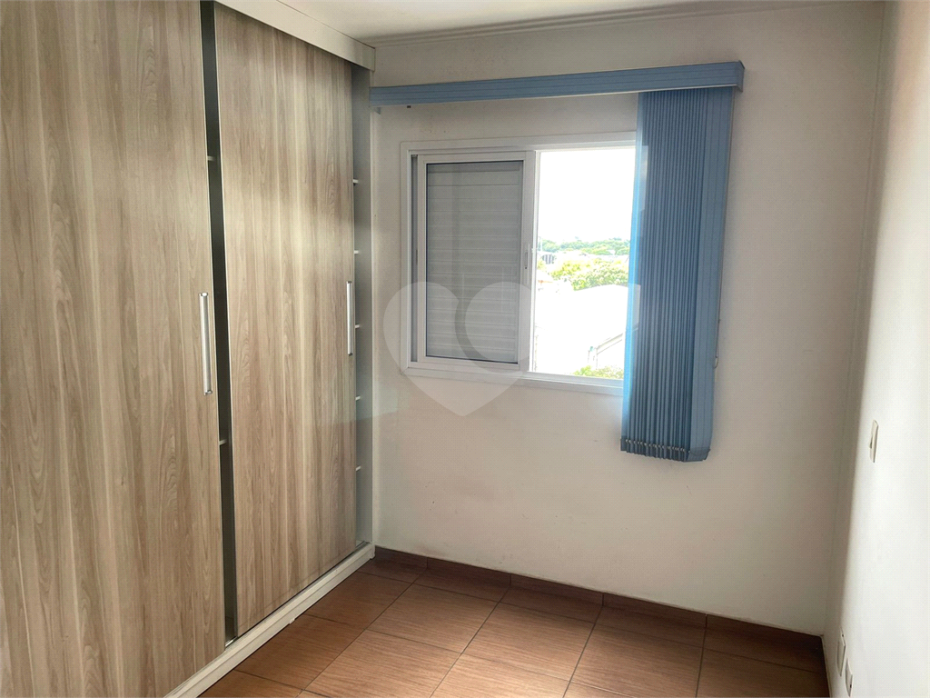 APARTAMENTO em PARQUE NOVO MUNDO
