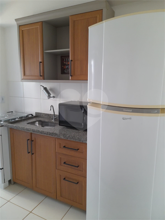 Apartamento à venda com 2 quartos, 48m² - Foto 3