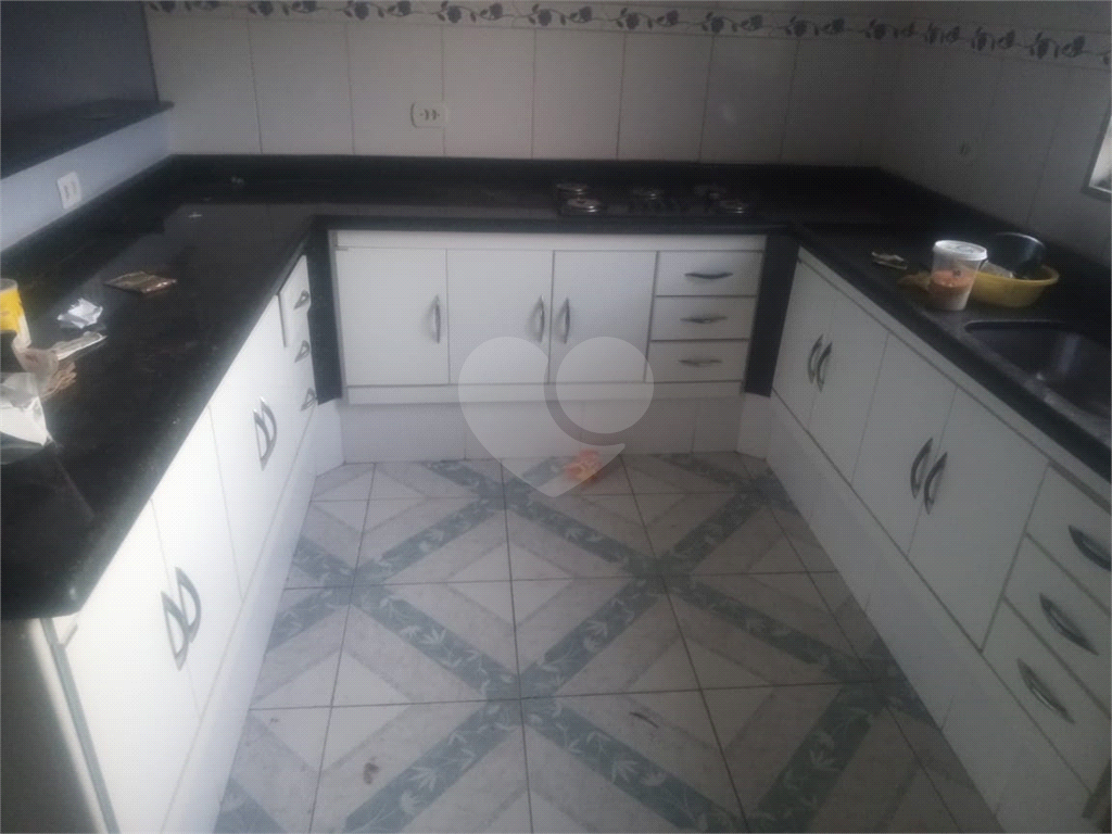 Casa à venda com 2 quartos, 180m² - Foto 6