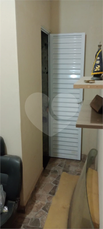 Casa à venda com 2 quartos, 180m² - Foto 12