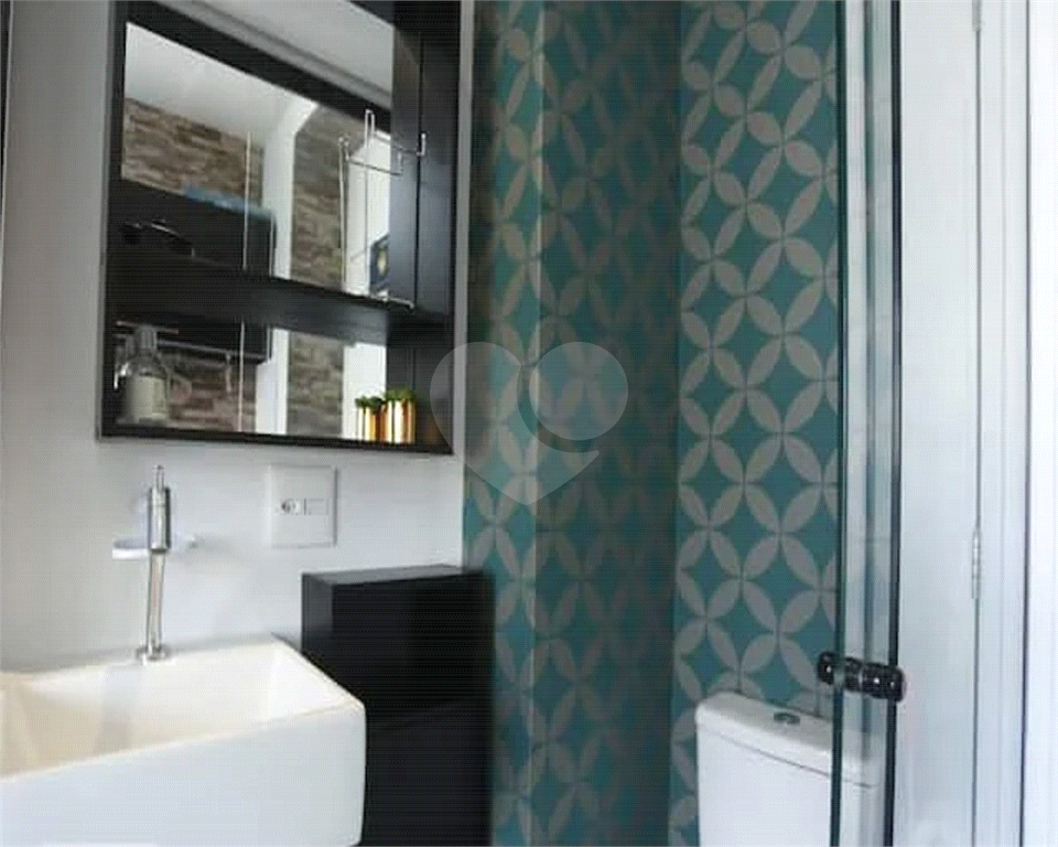 APARTAMENTO em HIGIENÓPOLIS