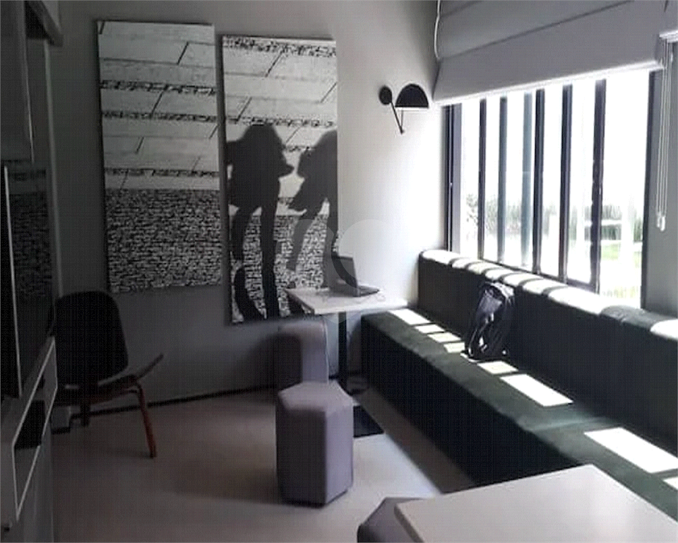 APARTAMENTO em HIGIENÓPOLIS