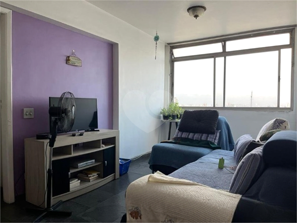 Apartamento à venda com 3 quartos, 100m² - Foto 3