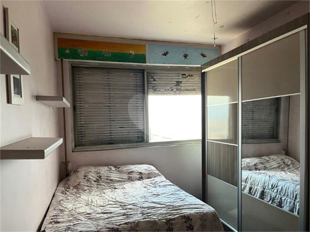 Apartamento à venda com 3 quartos, 100m² - Foto 11