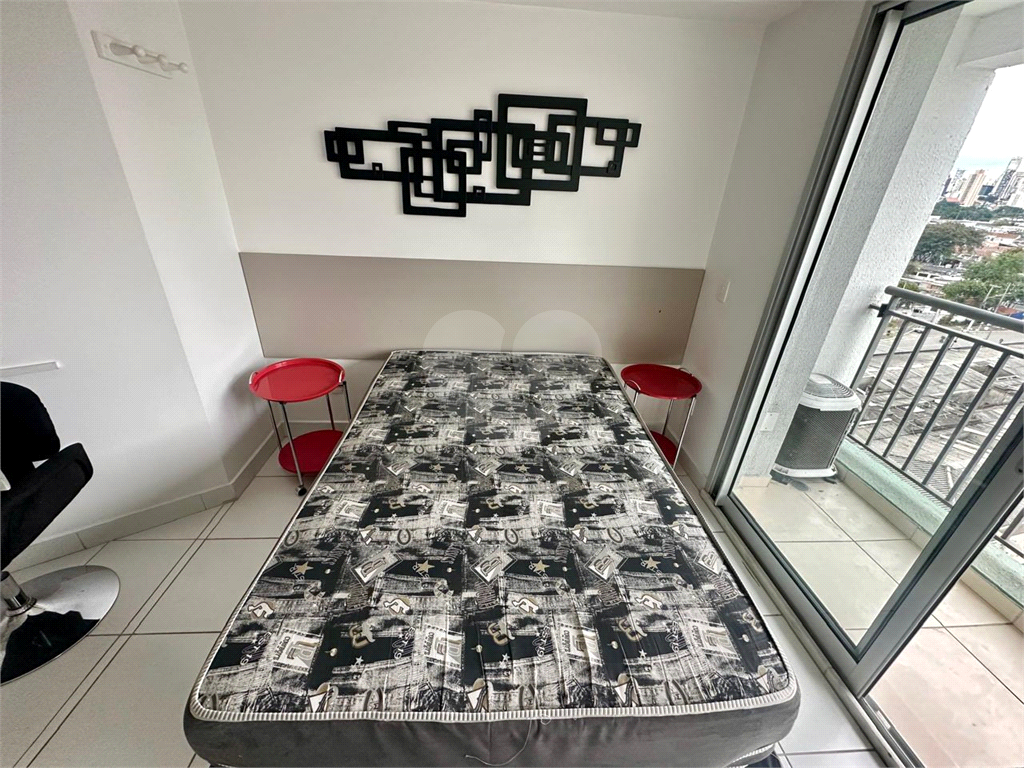 STUDIO MOBILIADO, PORTEIRA FECHADA EM SANTANA