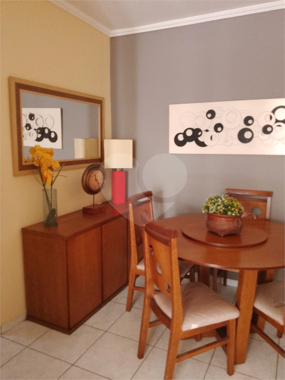 Apartamento na Enseada - 80m2 - 2dorm - 1vg