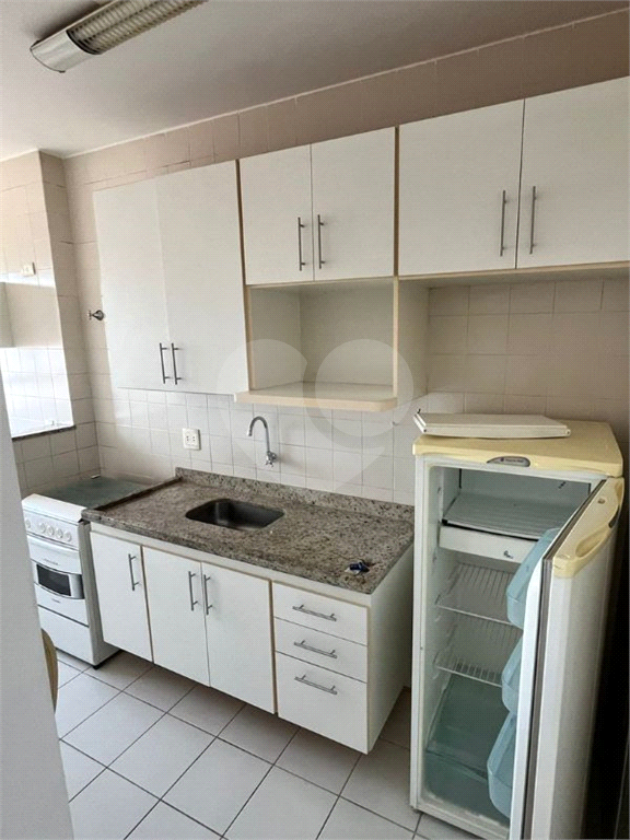 Apartamento à venda com 1 quarto, 57m² - Foto 5