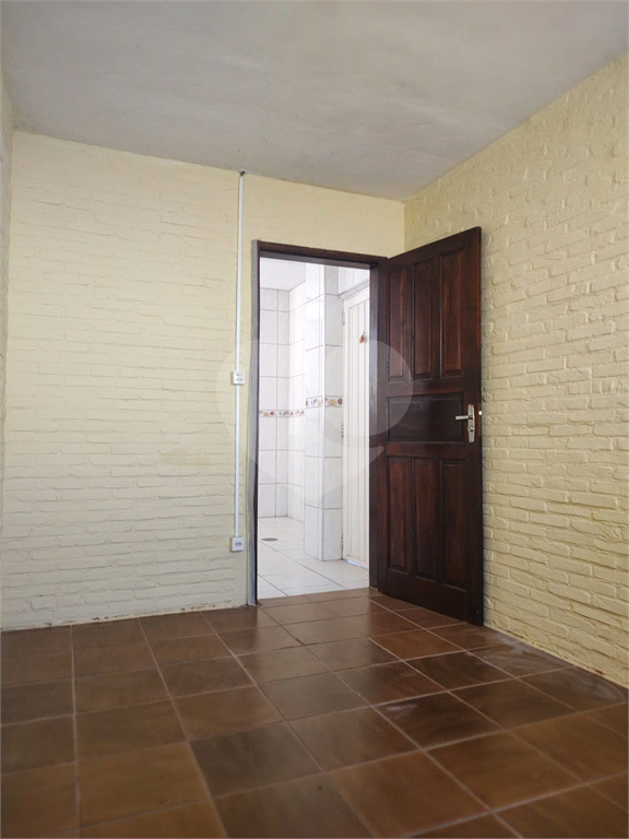 Casa à venda com 2 quartos, 155m² - Foto 16