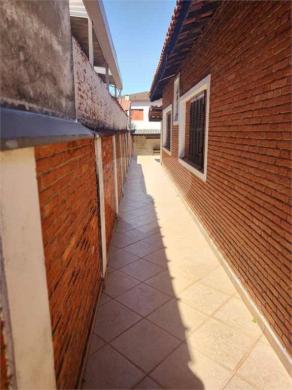 Casa à venda com 2 quartos, 155m² - Foto 18