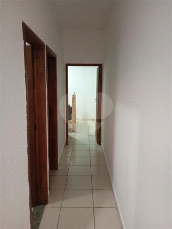 Casa à venda com 2 quartos, 47m² - Foto 12