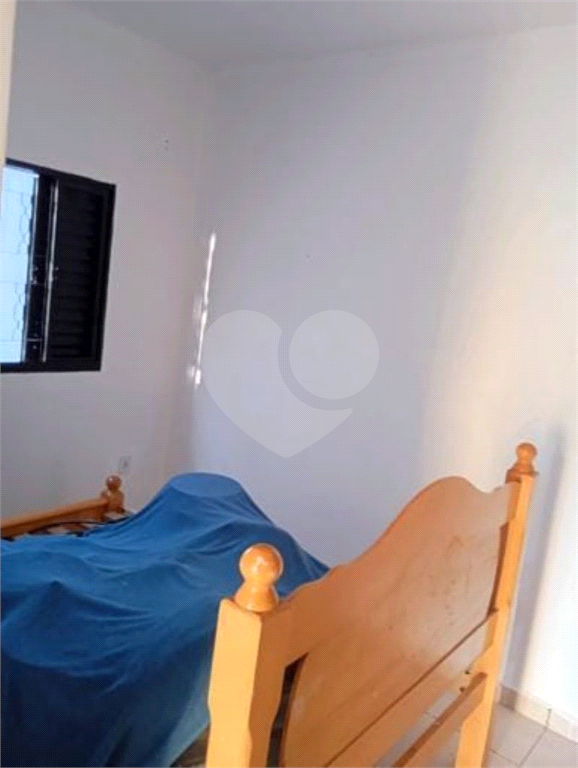 Casa à venda com 2 quartos, 47m² - Foto 8