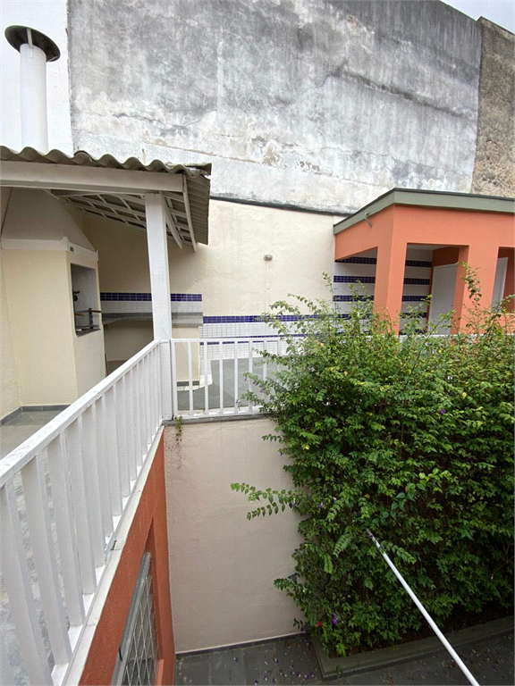 Lindo Sobrado com quatro dormitórios na Vila Madalena