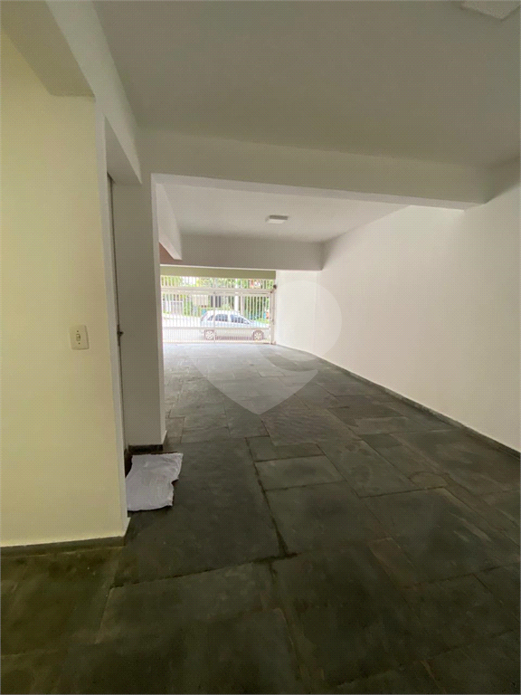 Lindo Sobrado com quatro dormitórios na Vila Madalena