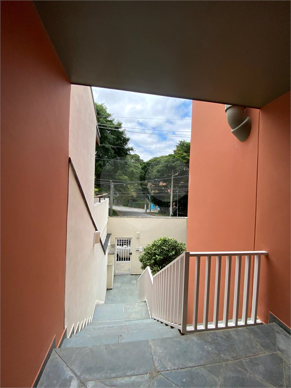 Lindo Sobrado com quatro dormitórios na Vila Madalena