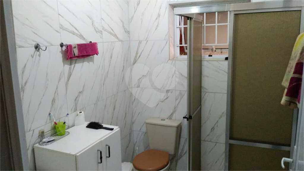 Sobrado à venda com 2 quartos, 209m² - Foto 9