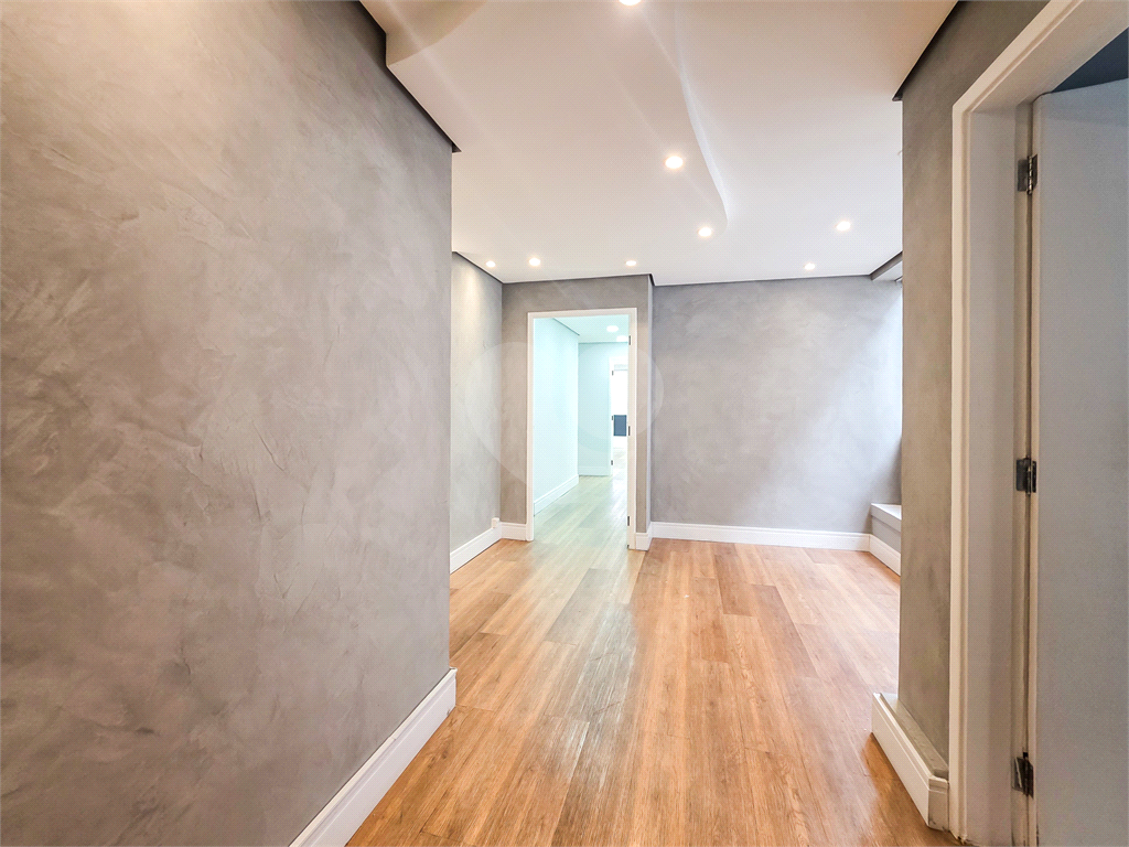 Conjunto / Sala Comercial - Higienópolis - Venda / Compra / Locação / Aluguel - 120 m² - 1 Vaga