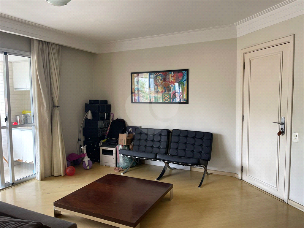 Apartamento 136 metros, varanda gourmet,  3 suítes e 2 vagas 