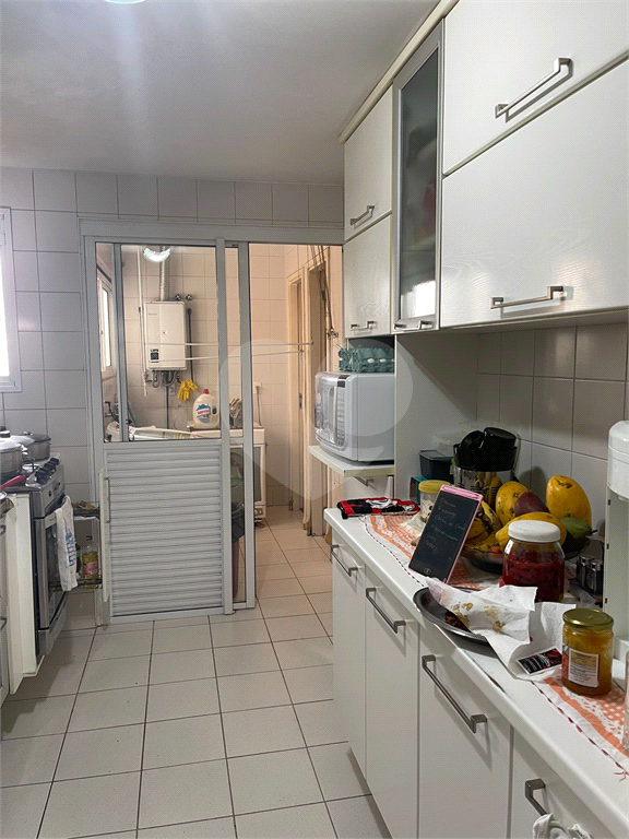 Apartamento 136 metros, varanda gourmet,  3 suítes e 2 vagas 