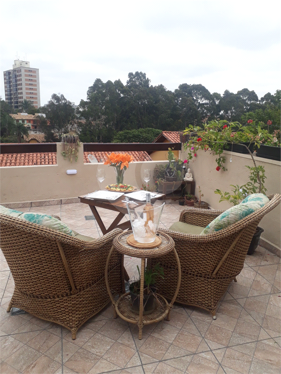 Sobrado, 3 quartos, 220 m² - Foto 1